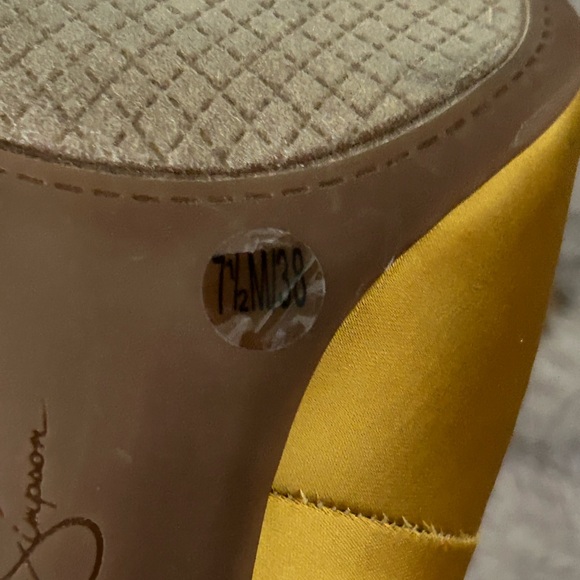 NWOT Jessica Simpson Cassani pointed-toe pumps - Picture 5 of 5